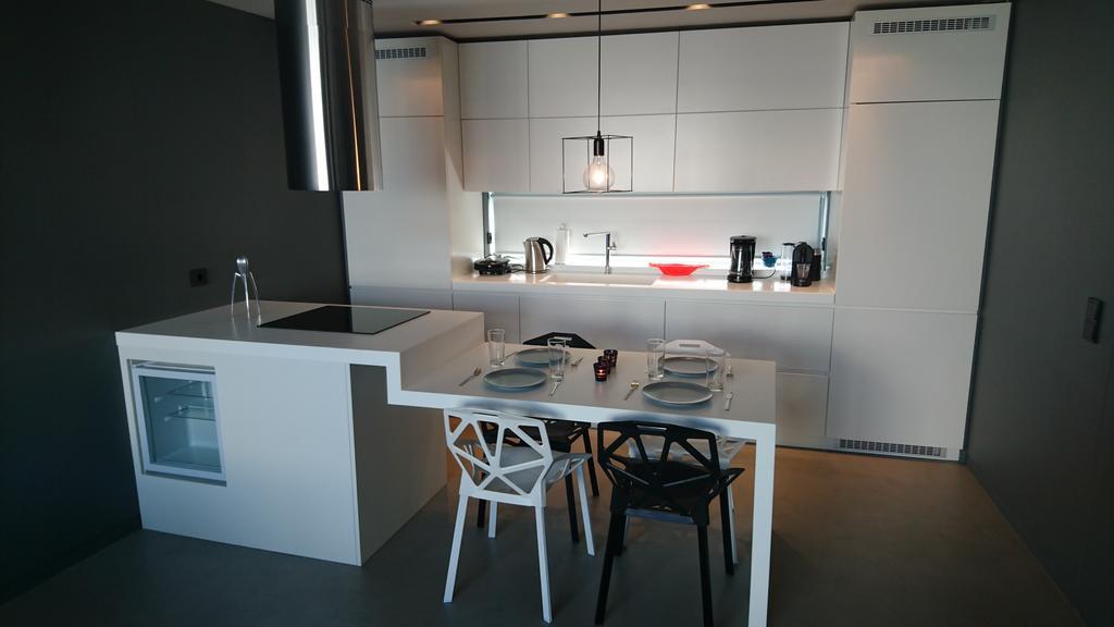 Athina Art Apartment *