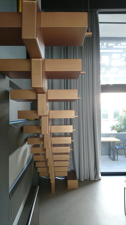Athina Art Apartment *